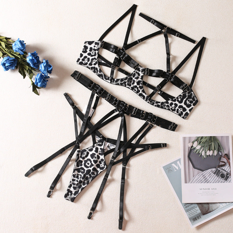 Outlined Strap Set