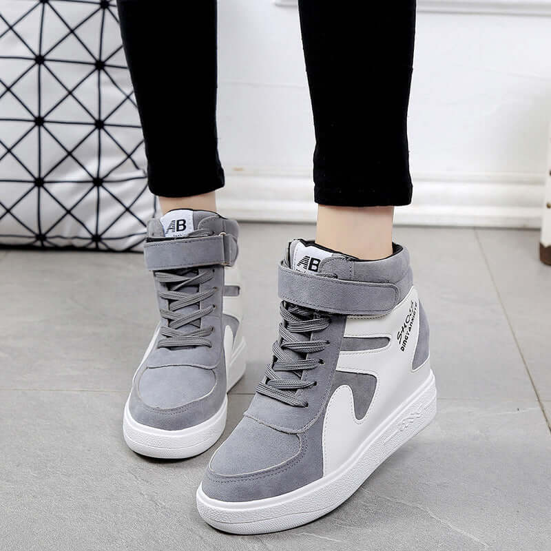 Wedged High-top Shoes