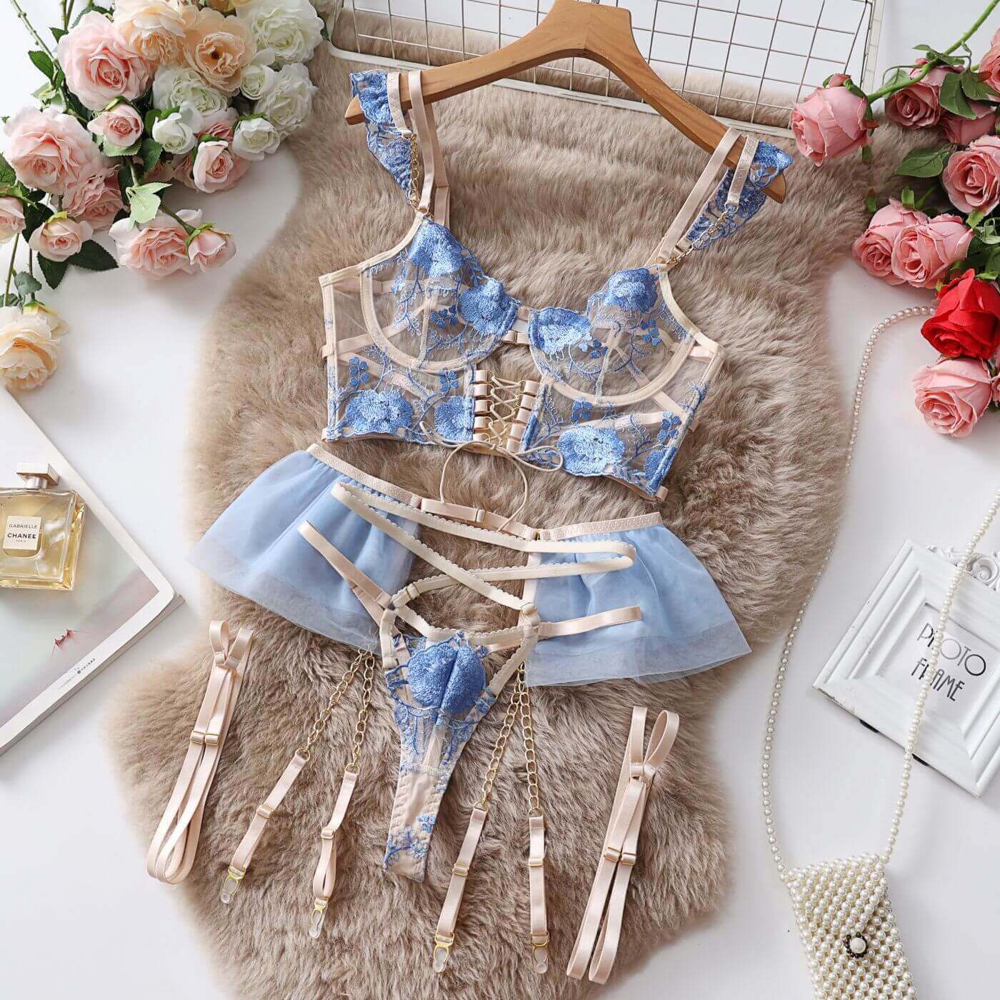 Dreamy Nights Mini-Corset Set