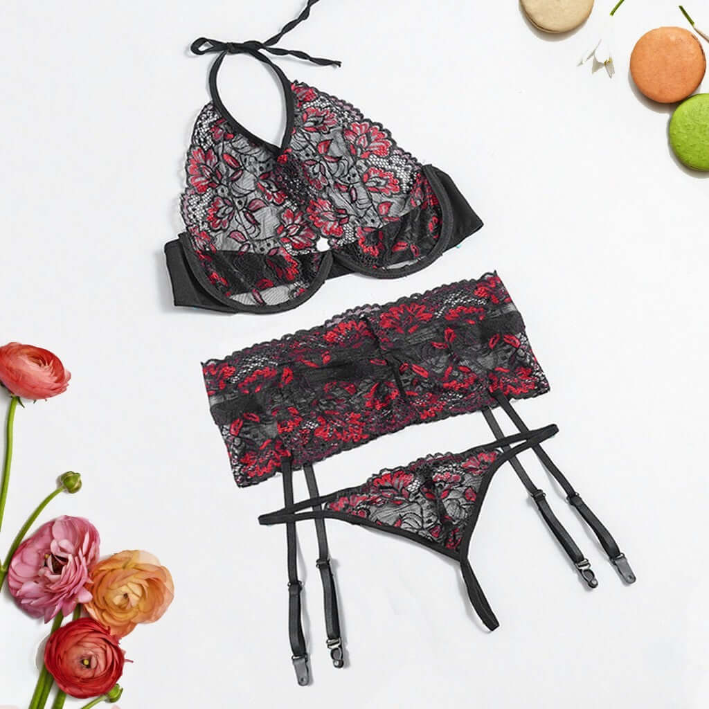 Lilly's Open Bust Floral Set