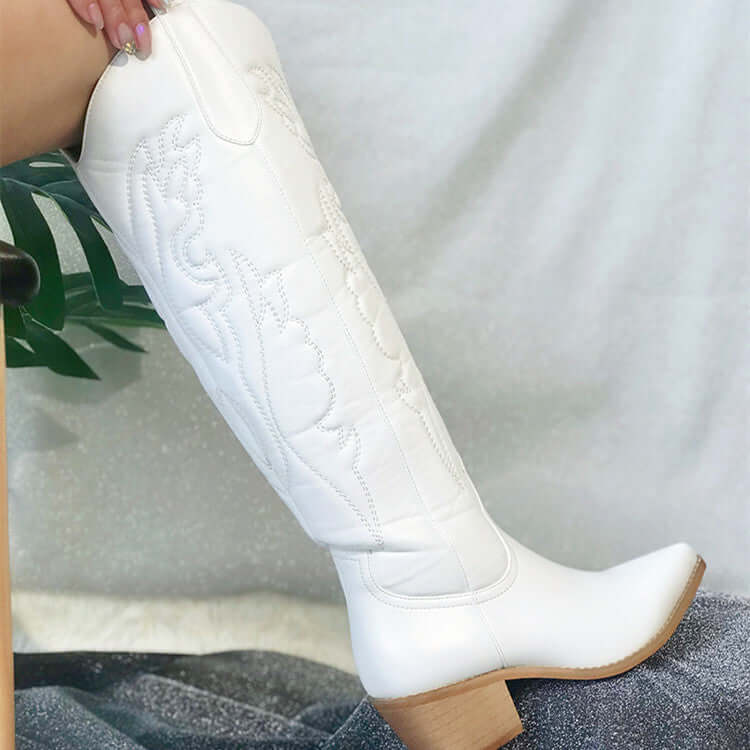 Women's Vintage Chunky Heel Cowboy Boots