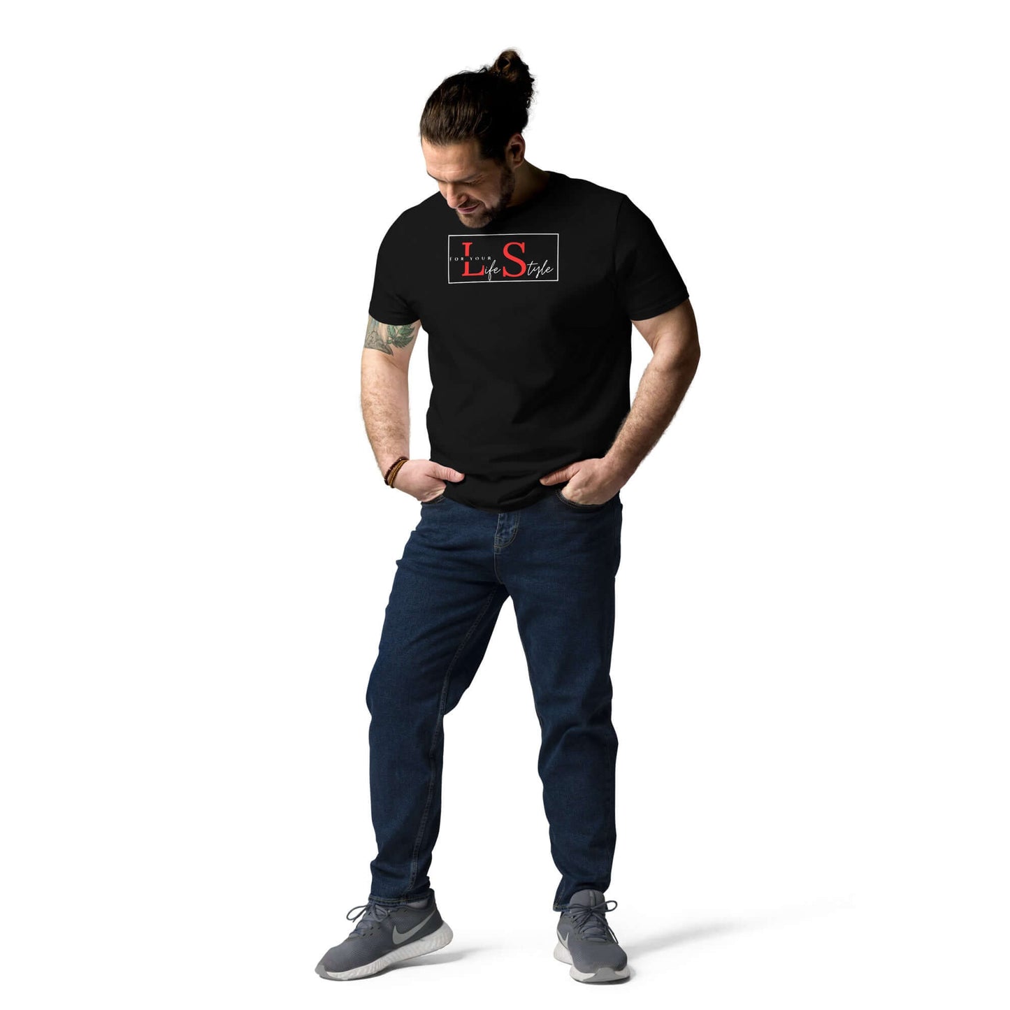 Unisex Black Full Chest Logo t-shirt