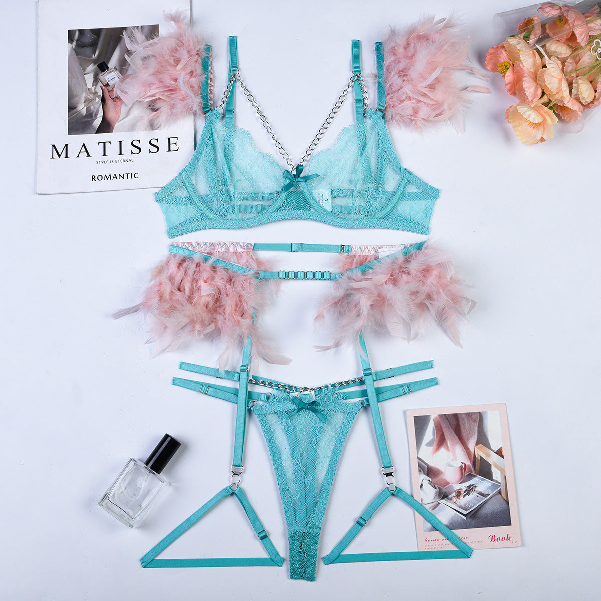 Flyaway Chained Set