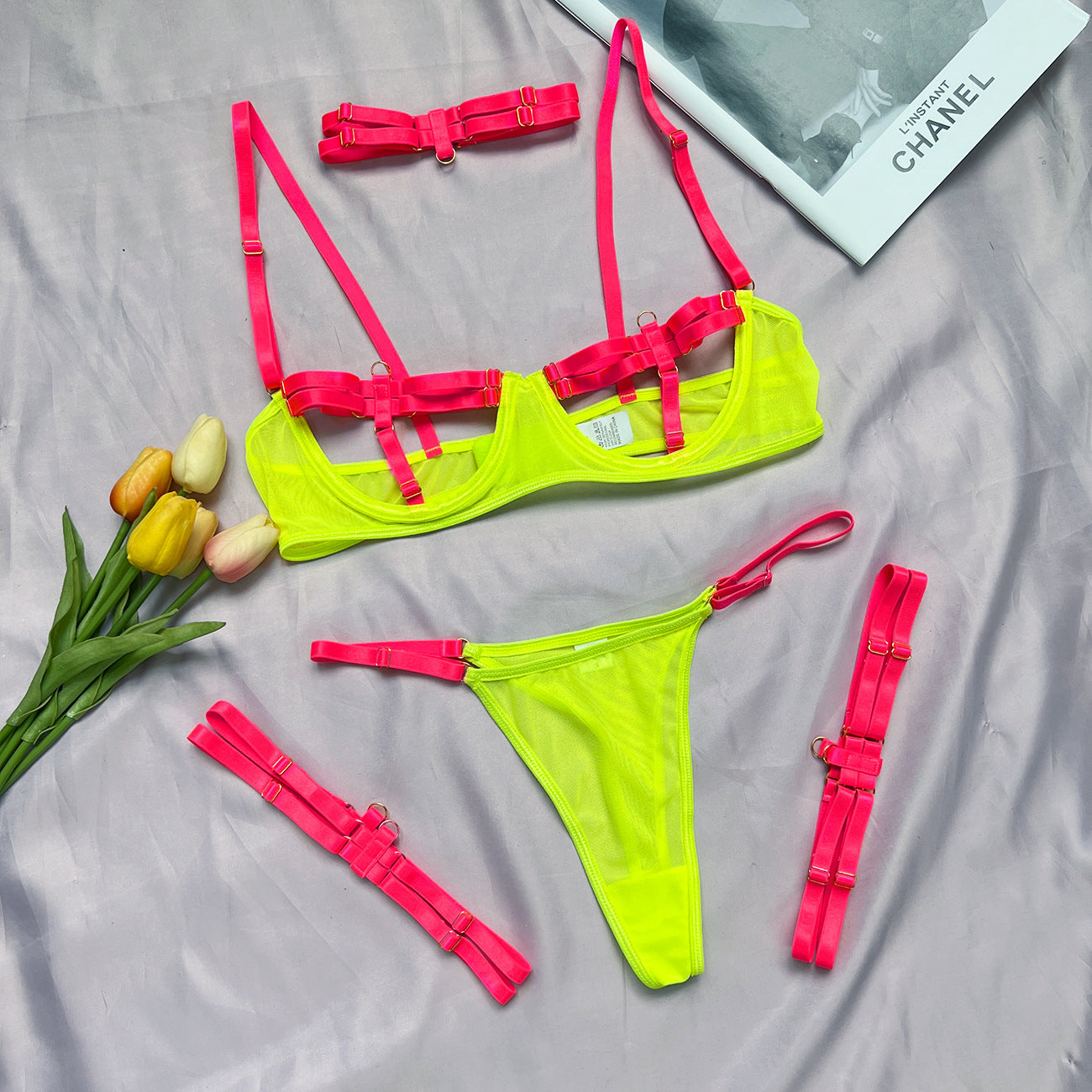 Sexy Vibrant Buckle Lingerie Set