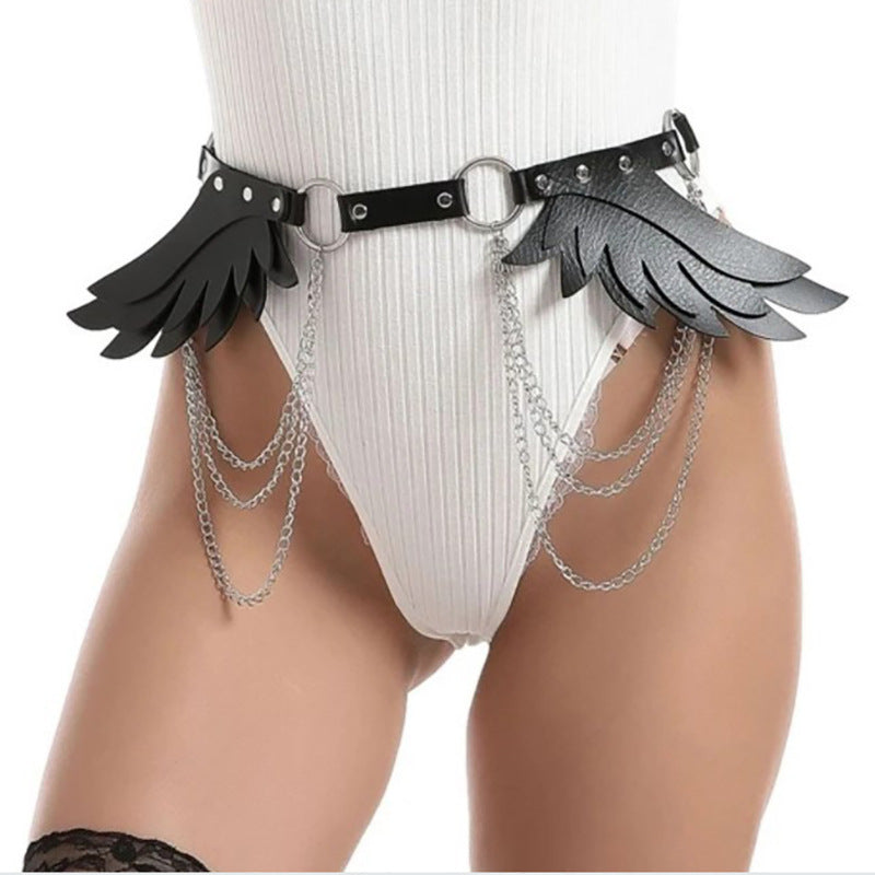 Winged Leather Harness Set