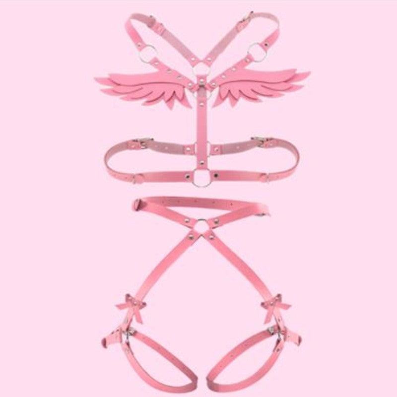 Winged Leather Harness Set