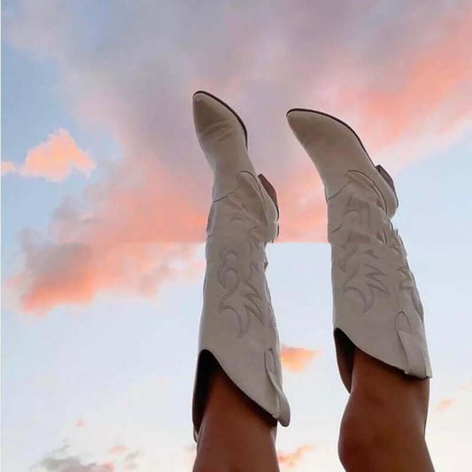 Women's Vintage Chunky Heel Cowboy Boots